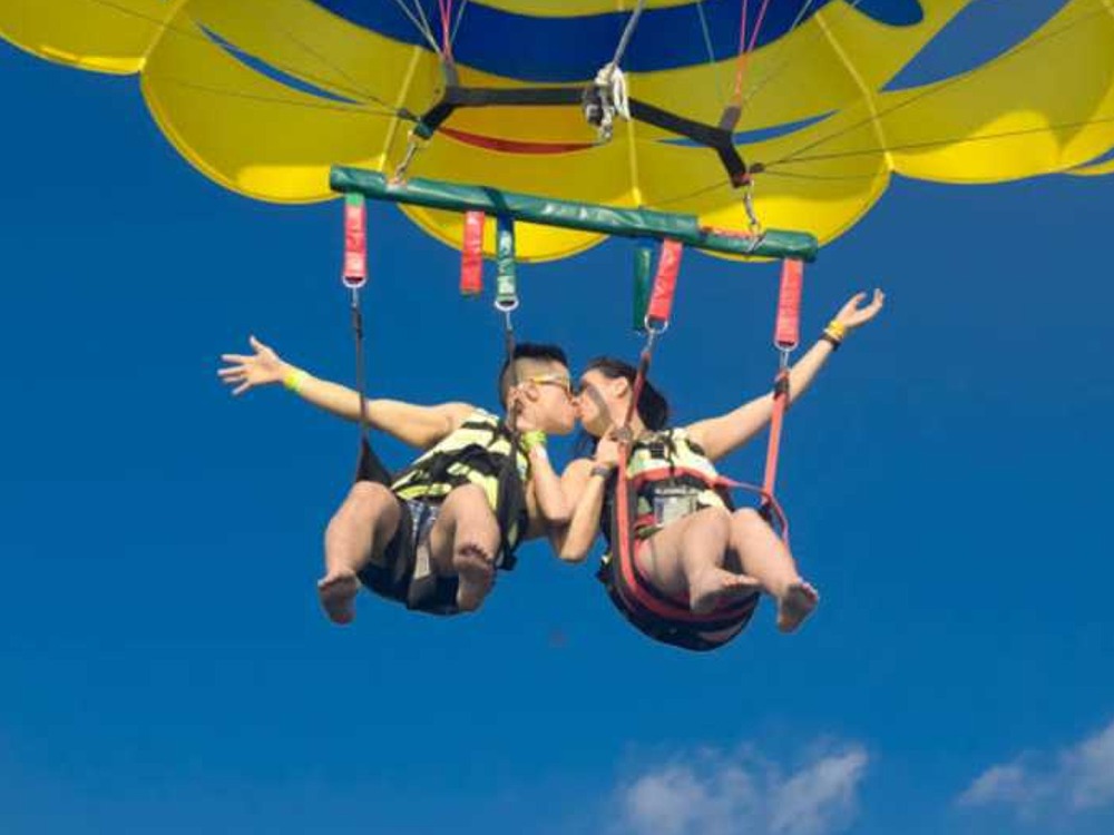Parasailing — photo 3