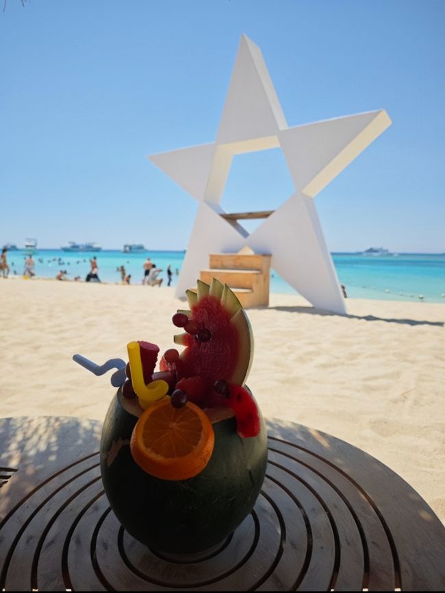 Hula Hula Island — photo 9